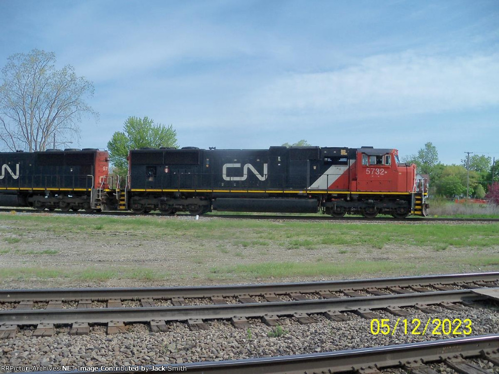 CN 5732